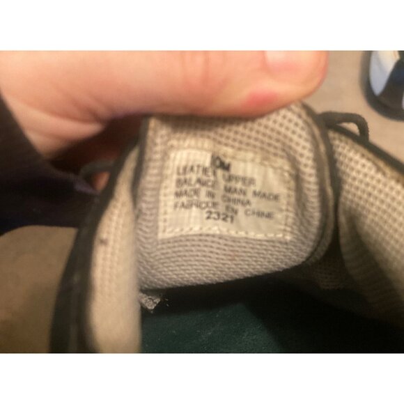 Wolverine Shoes Men's Golf Athletic Size 10M White Black Lace Spikes - Picture 5 of 8